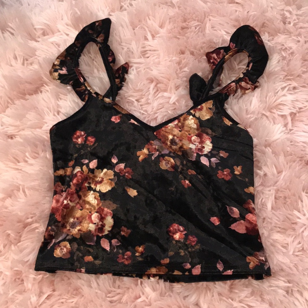 Velvet Ruffle Sleeve Tank